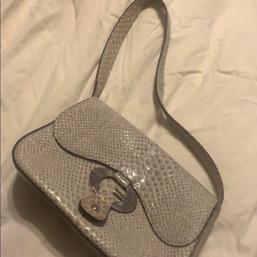 Small guess purse